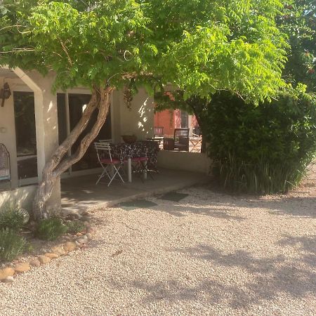 Chez Zabou Apartment Carpentras Exterior photo